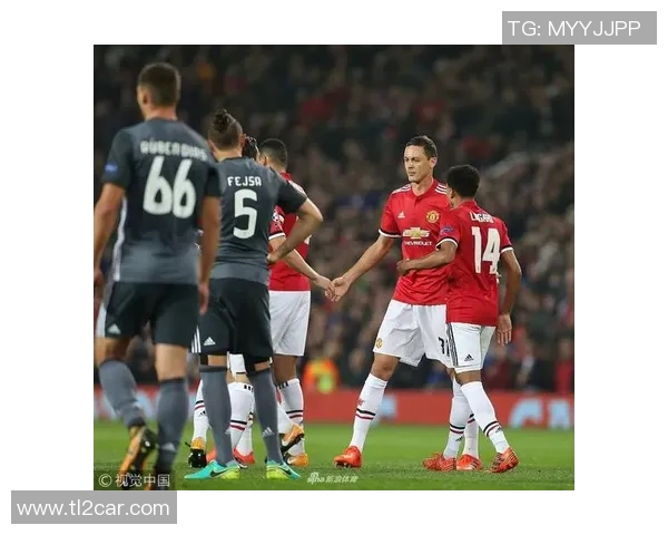 意甲激战：本菲卡狂胜曼联六比二补时进球点燃全场激情